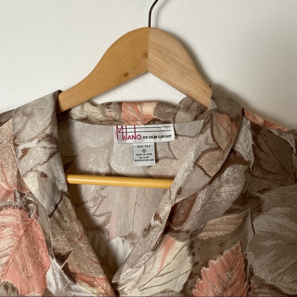 Vintage 1990s Tan Silk Leaf Print Blouse Size Medium - Picture 2 of 11